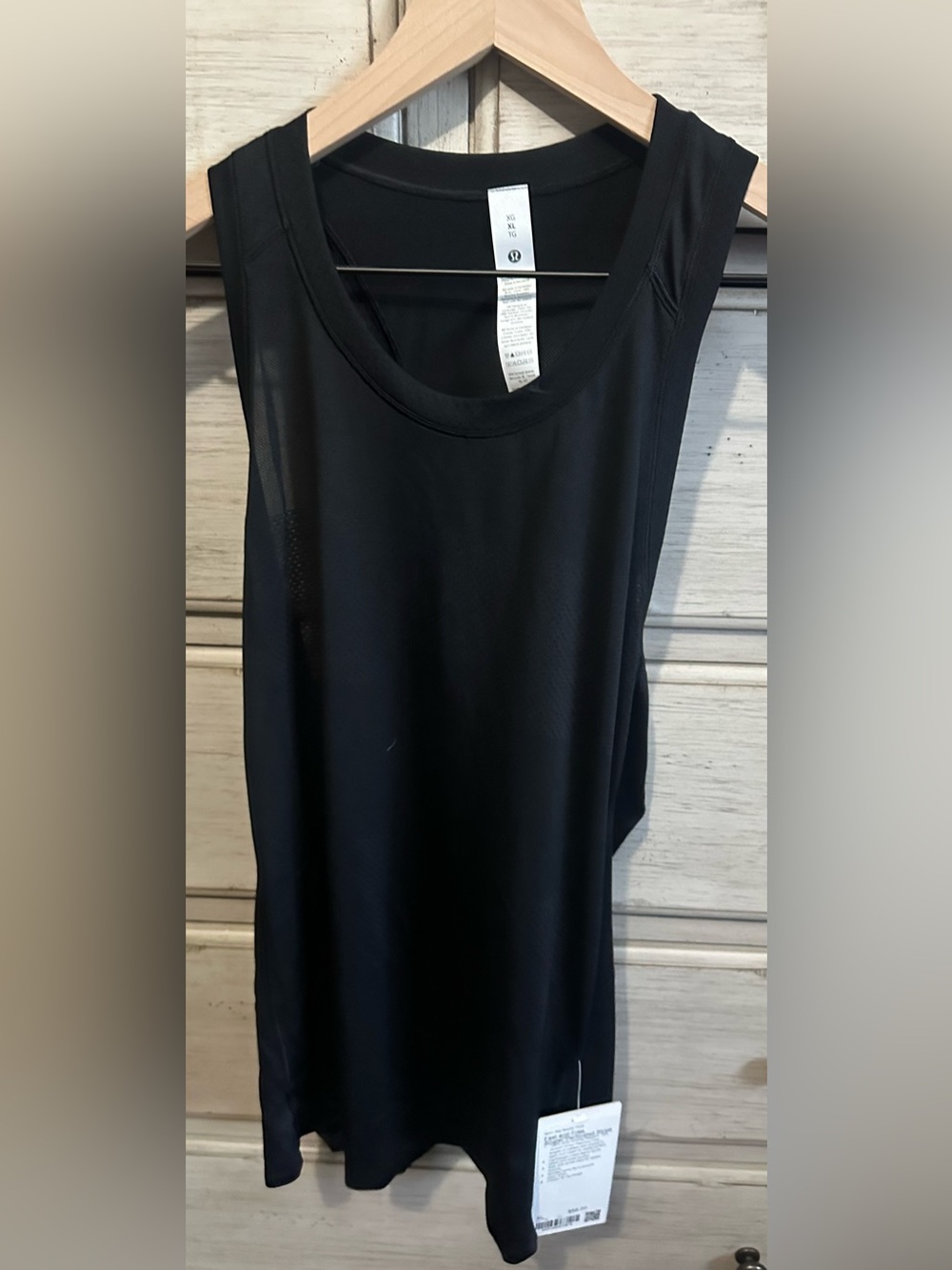 Women’s Black Lululemon Tank Top
